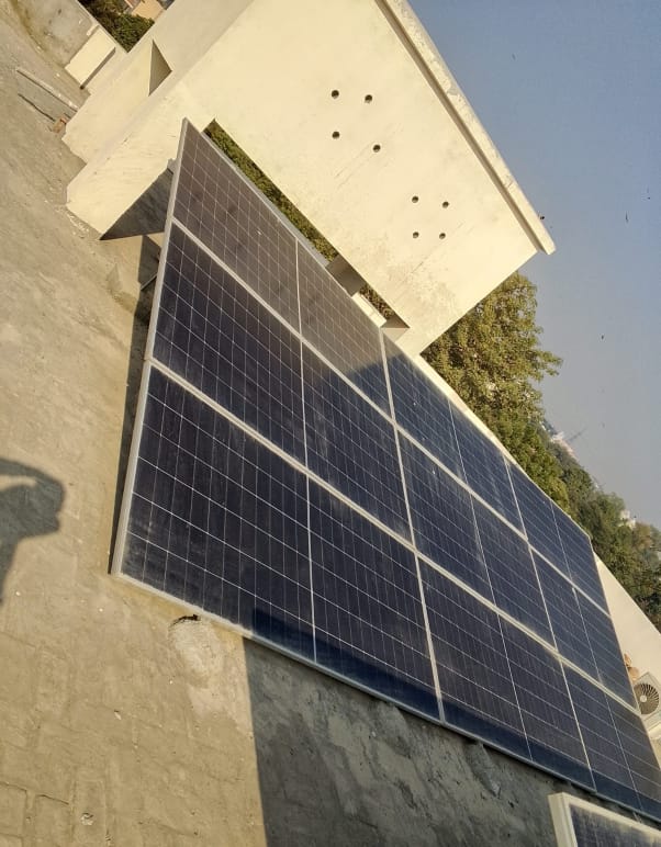 6kw Hybrid solar system installation at Ali Town, Lahore - featured