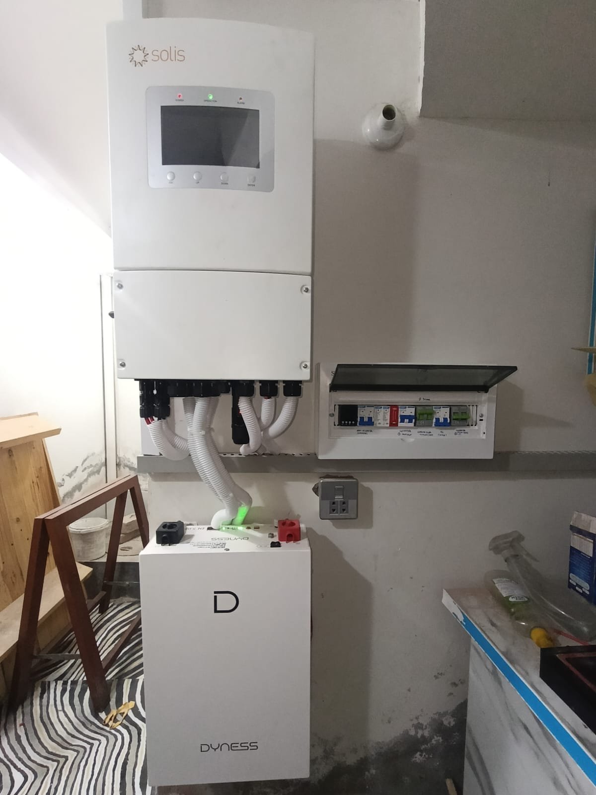 8kW Hybrid Solar System Installation in Wapda Town, Lahore
