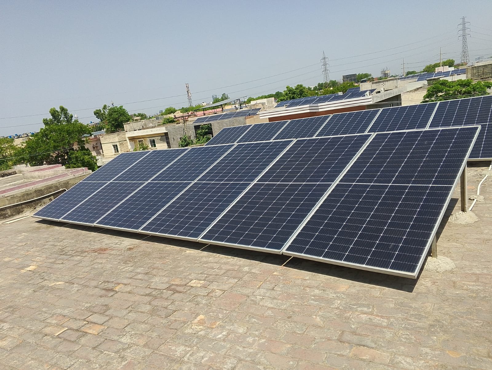 6kW Hybrid Solar System Installation at Wapda Town, Lahore