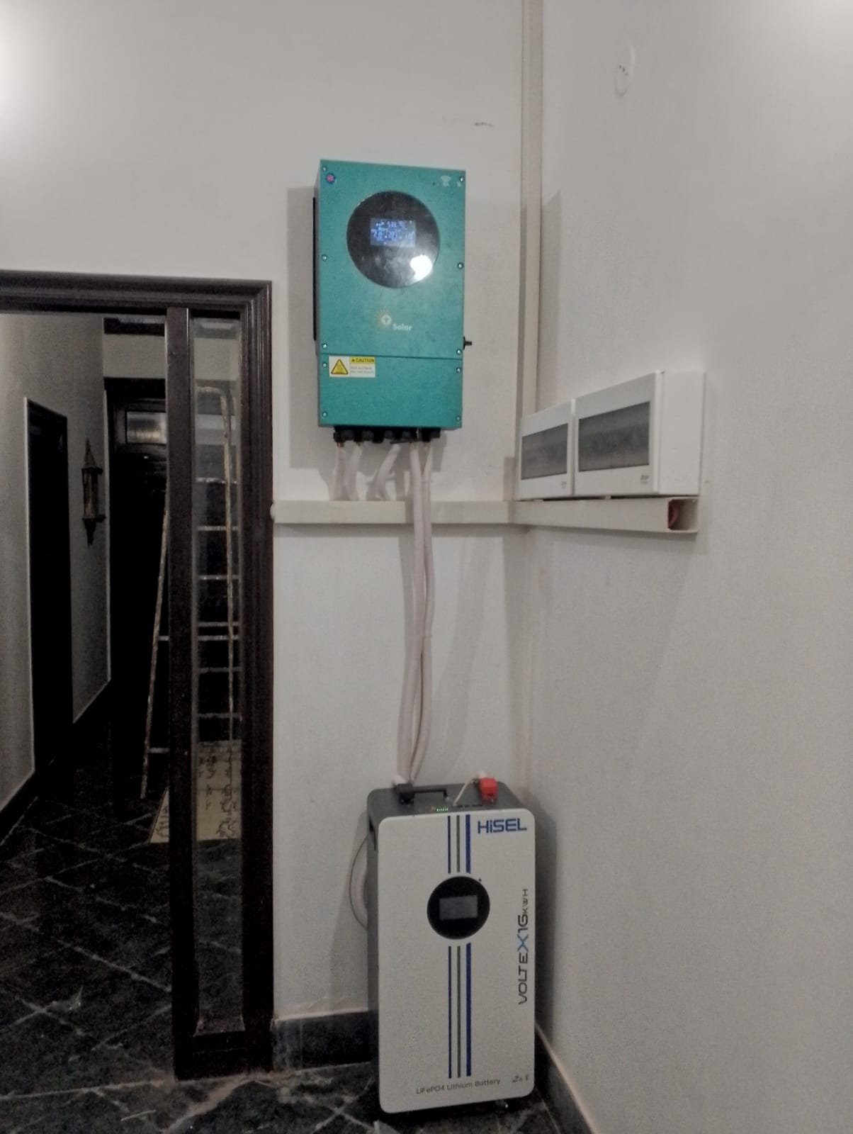 6kW Hybrid Solar System Installation in Gulberg III, Lahore