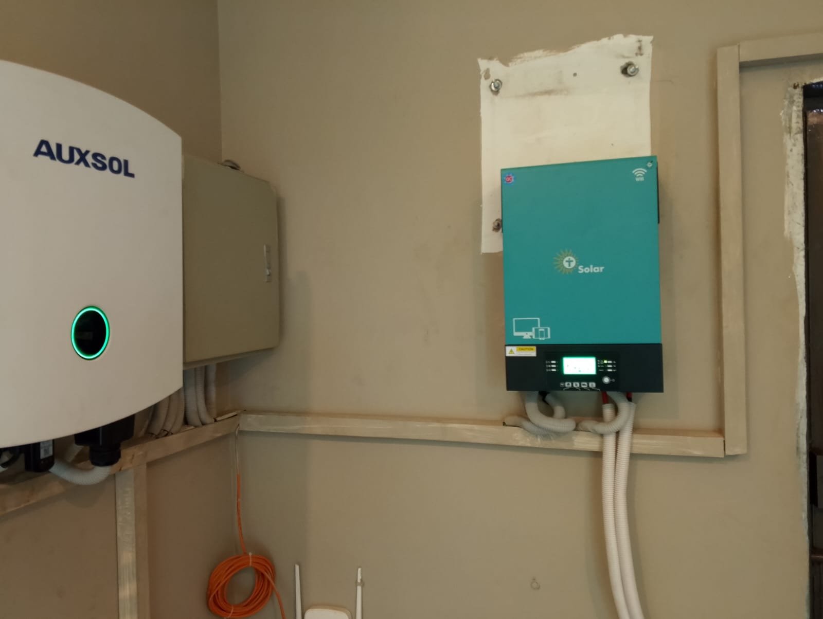 16kW Hybrid and On Grid Solar System Installation in DHA Phase 1, Lahore